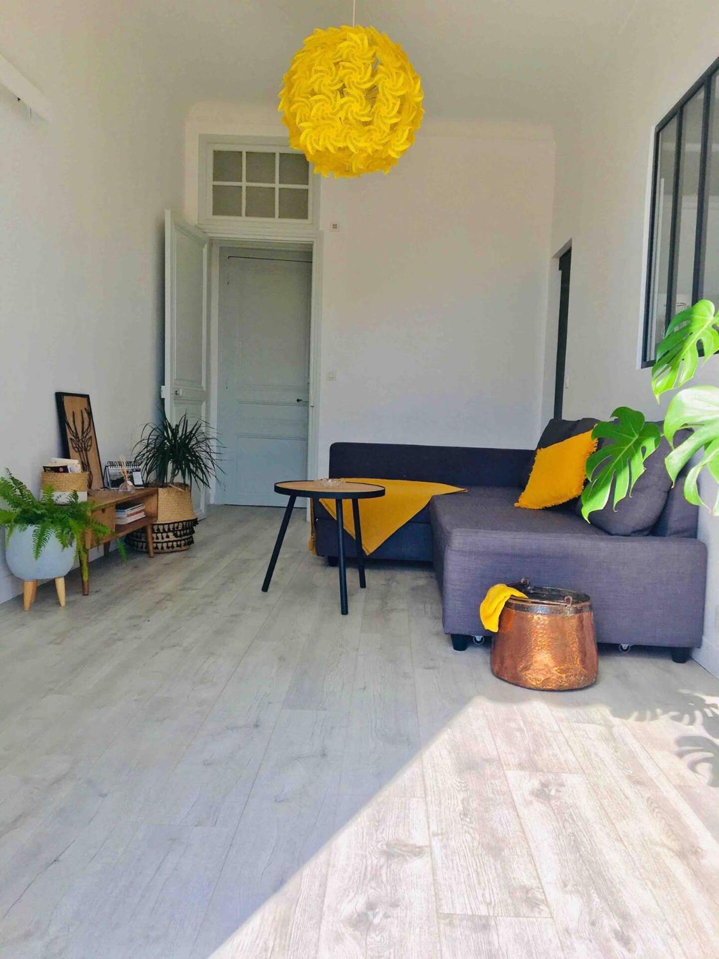 Charming Studio In The Heart Of ม็องตง ภายนอก รูปภาพ